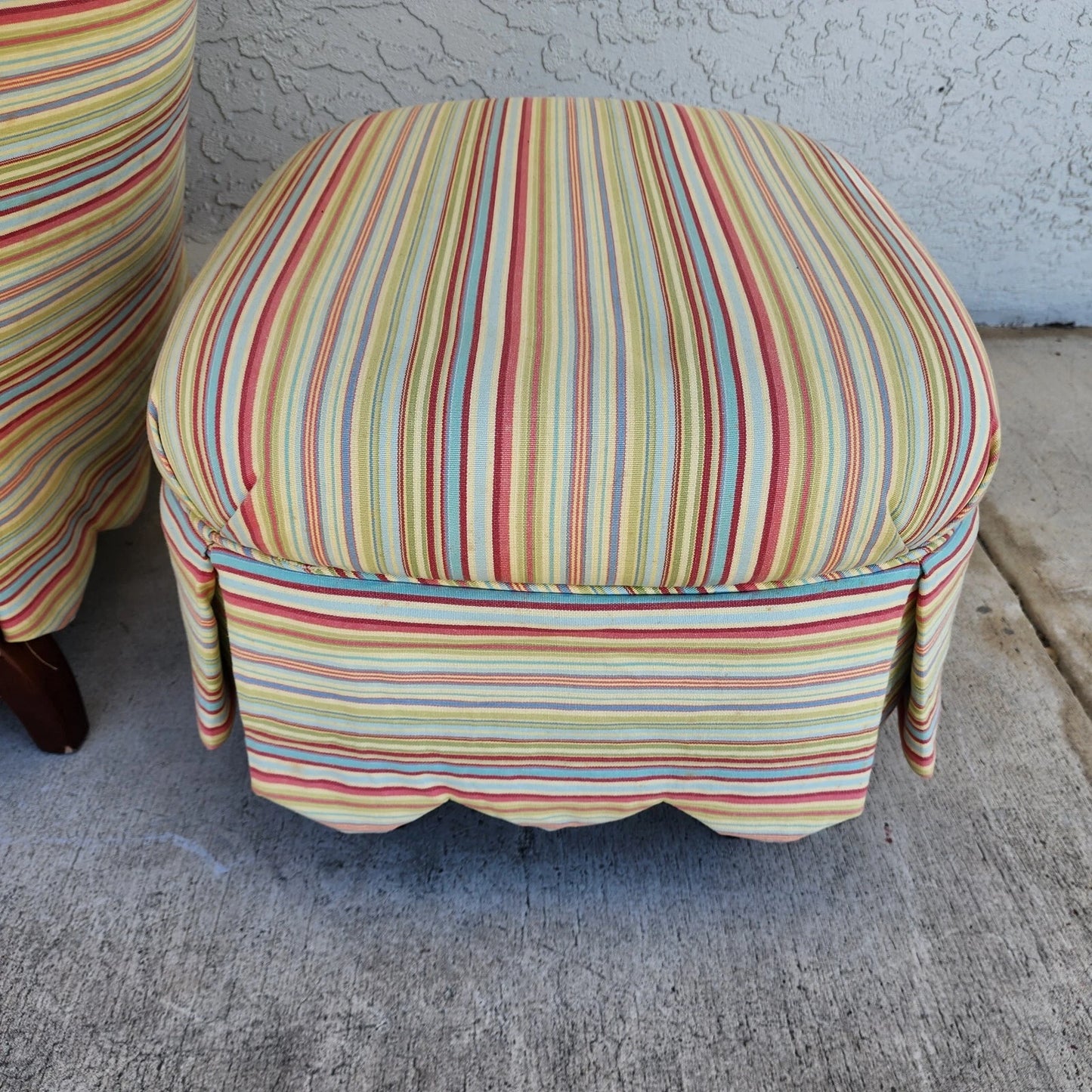 Pearson Armchair & Ottoman Rolling