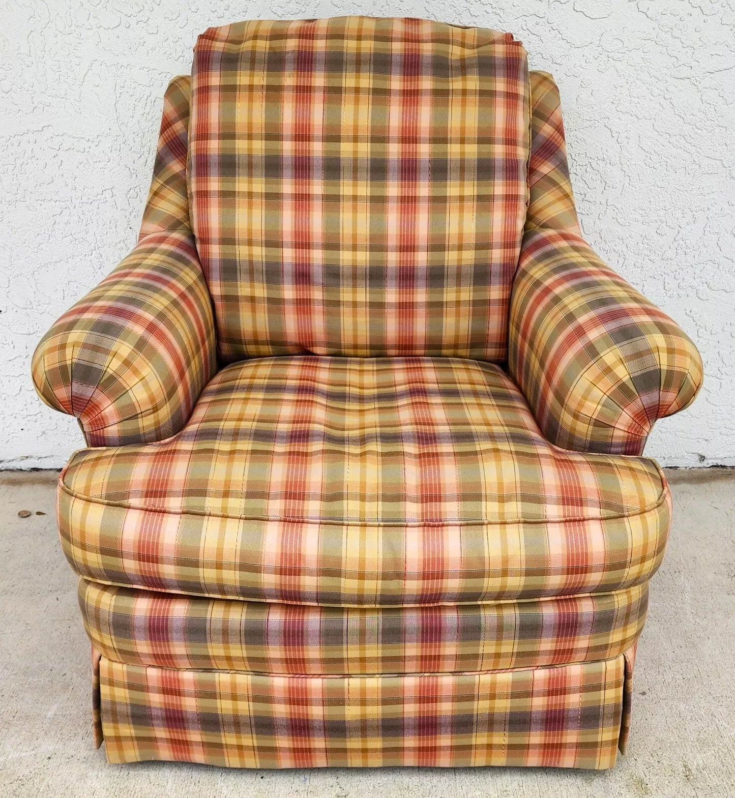 Sherrill English Country Club Chair & Ottoman