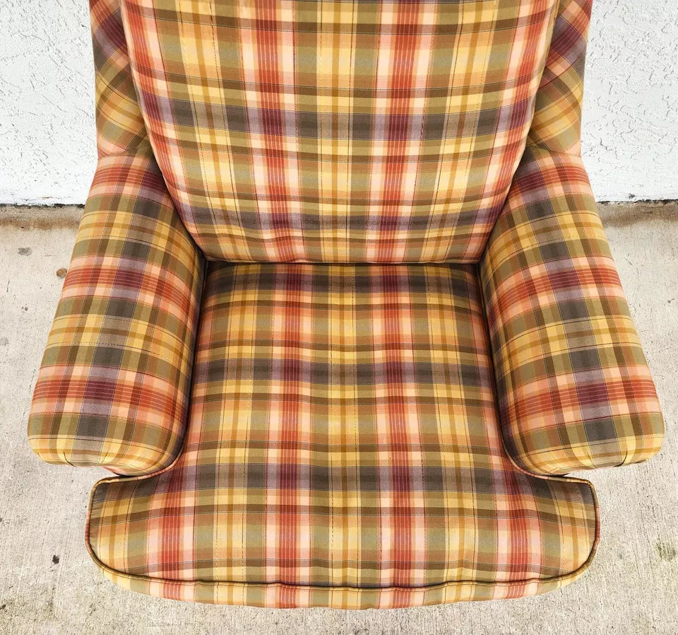 Sherrill English Country Club Chair & Ottoman