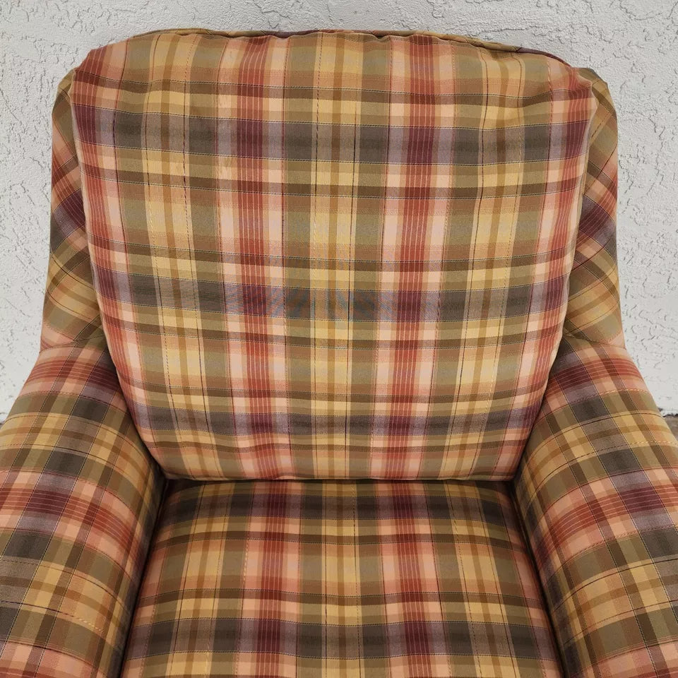 Sherrill English Country Club Chair & Ottoman
