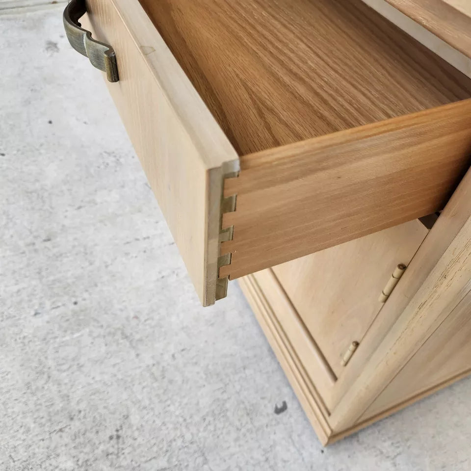 Thomasville Nightstands Blonde Marble Tops Pair