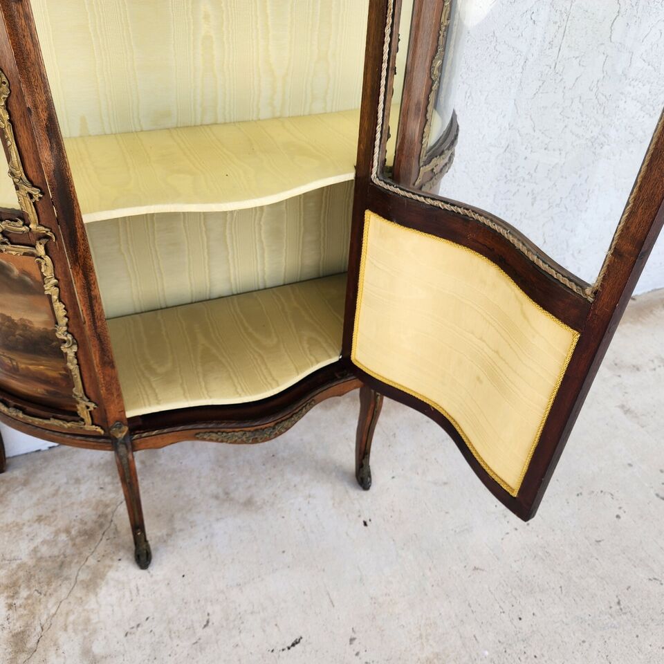 19th Century French Vernis Martin Vitrine Louis XVI