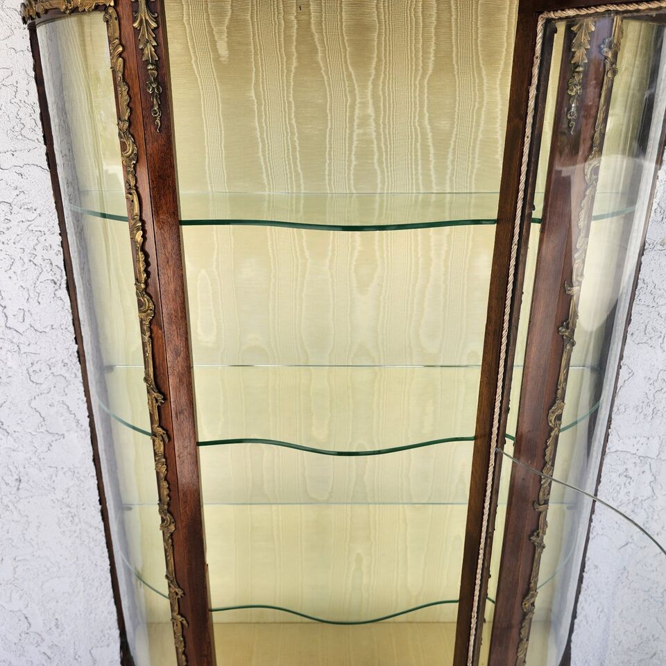 19th Century French Vernis Martin Vitrine Louis XVI