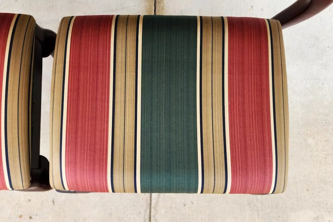 DREXEL Console Sofa Table with Ottomans