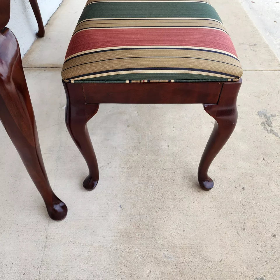 DREXEL Console Sofa Table with Ottomans