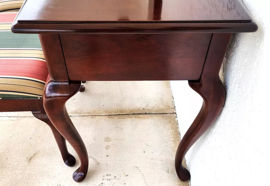 DREXEL Console Sofa Table with Ottomans