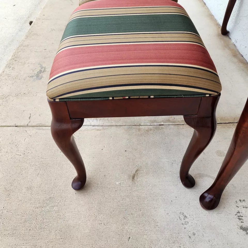 DREXEL Console Sofa Table with Ottomans