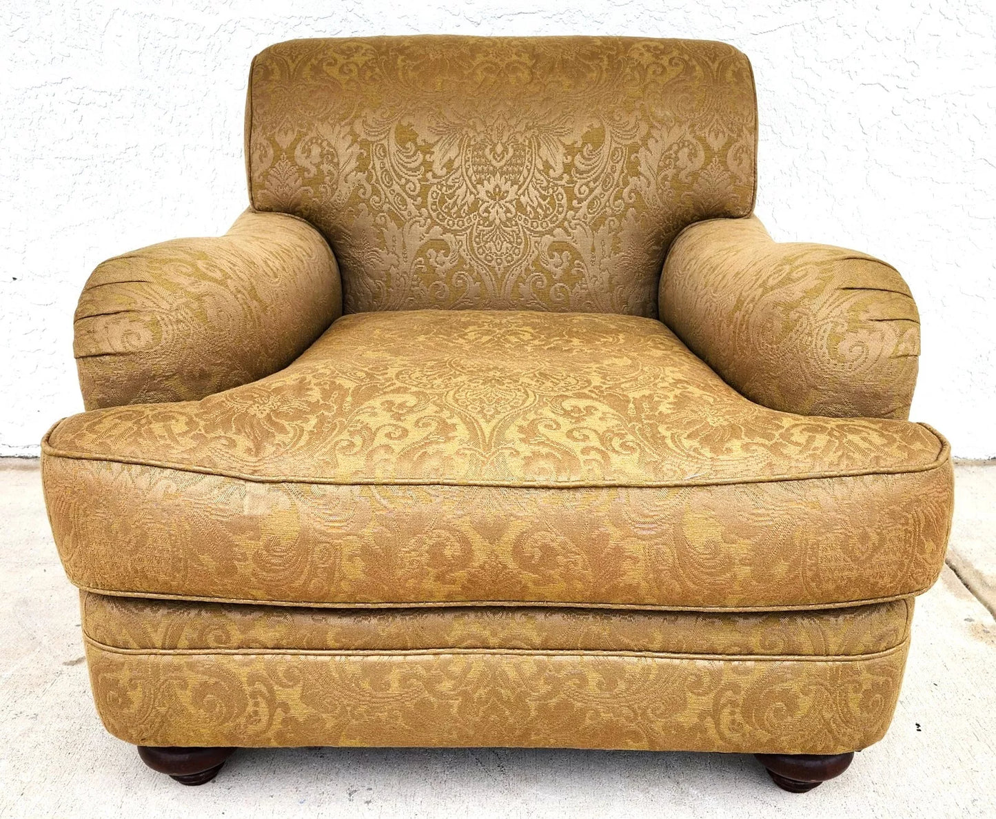 Henredon Oversized Lounge Chair