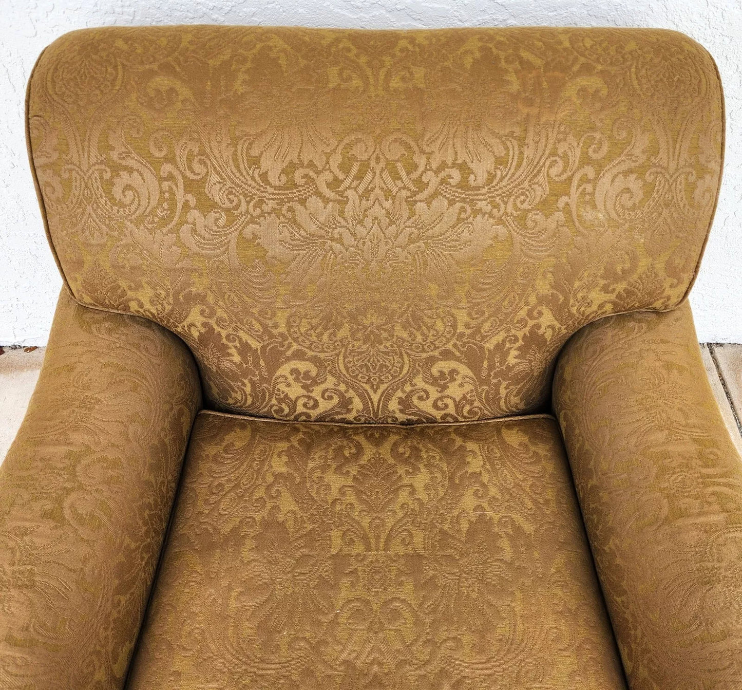 Henredon Oversized Lounge Chair