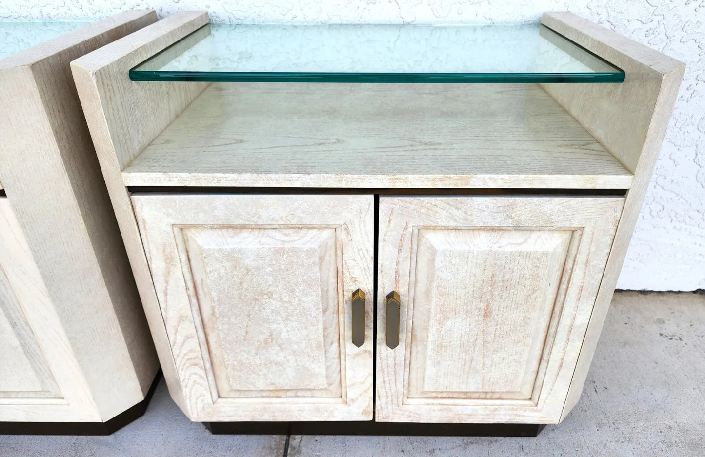 Henredon Charisma Nightstands Side Tables Picklewood Pair