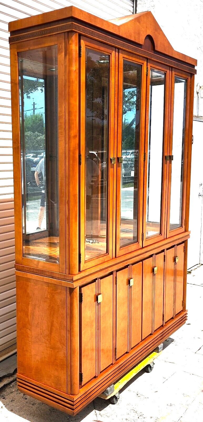 HICKORY WHITE CHINA CABINET BIEDERMEIER GENESIS COLLECTION