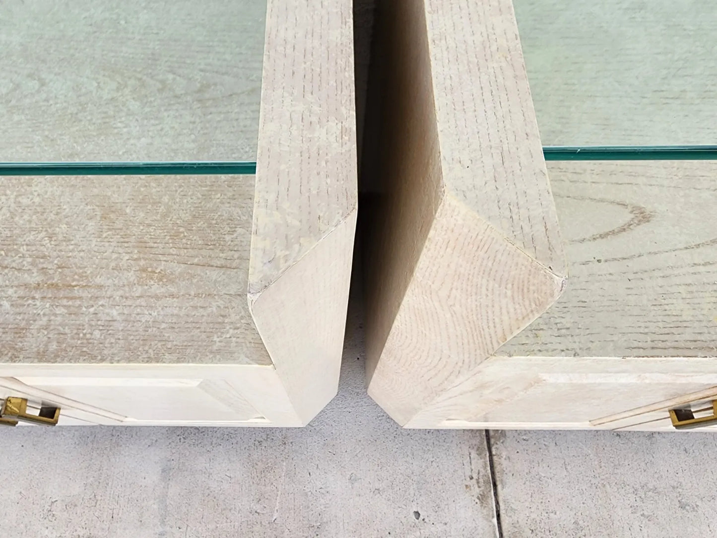 Henredon Charisma Nightstands Side Tables Picklewood Pair