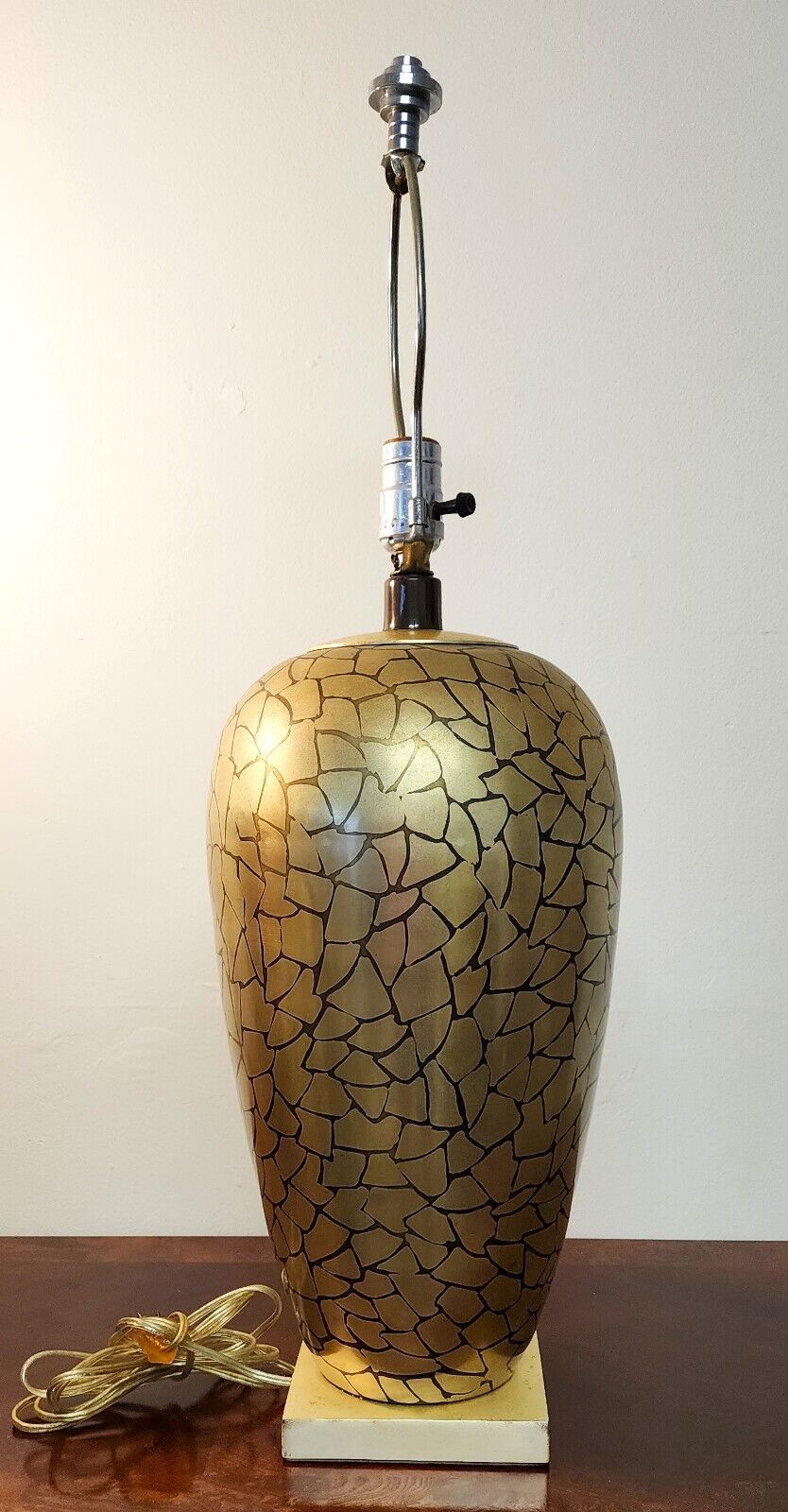 JAY SPECTRE DINANDERIE TABLE LAMP 1980s