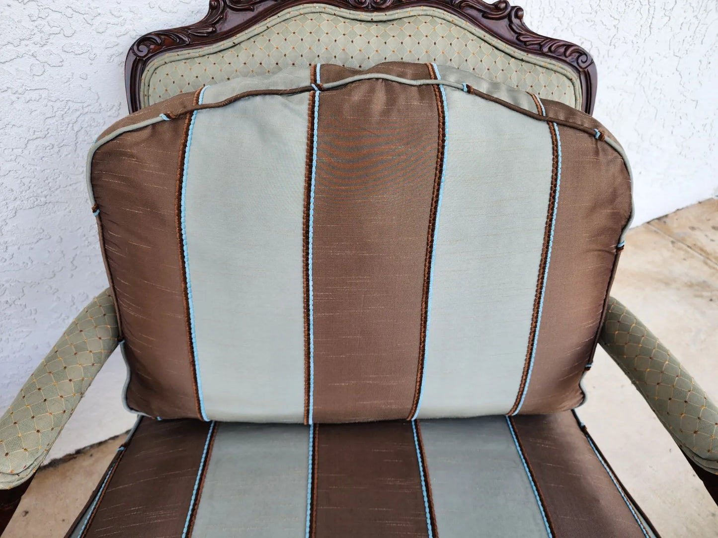 French Bergere Lounge Chairs Louis XV Silk