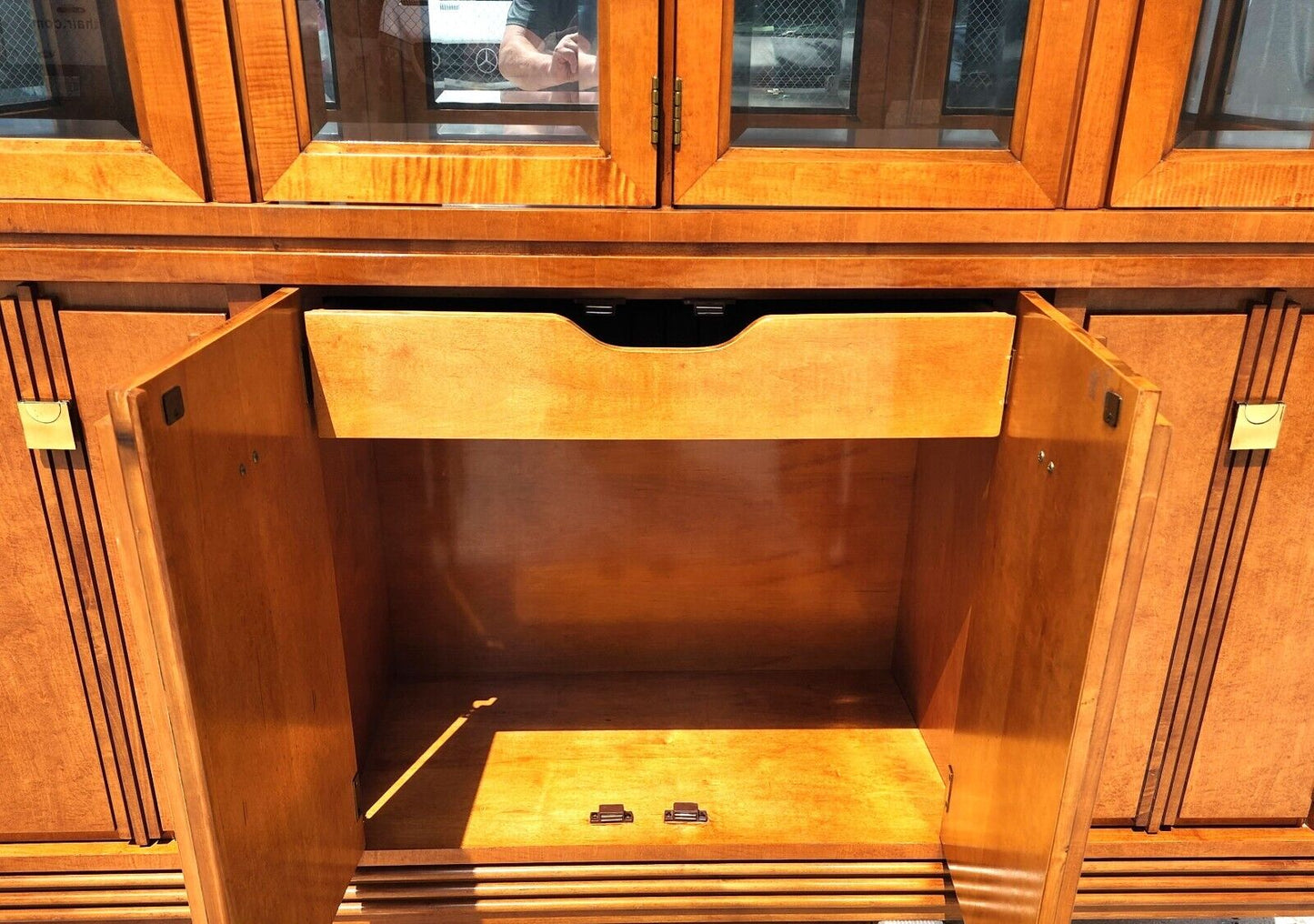 HICKORY WHITE CHINA CABINET BIEDERMEIER GENESIS COLLECTION