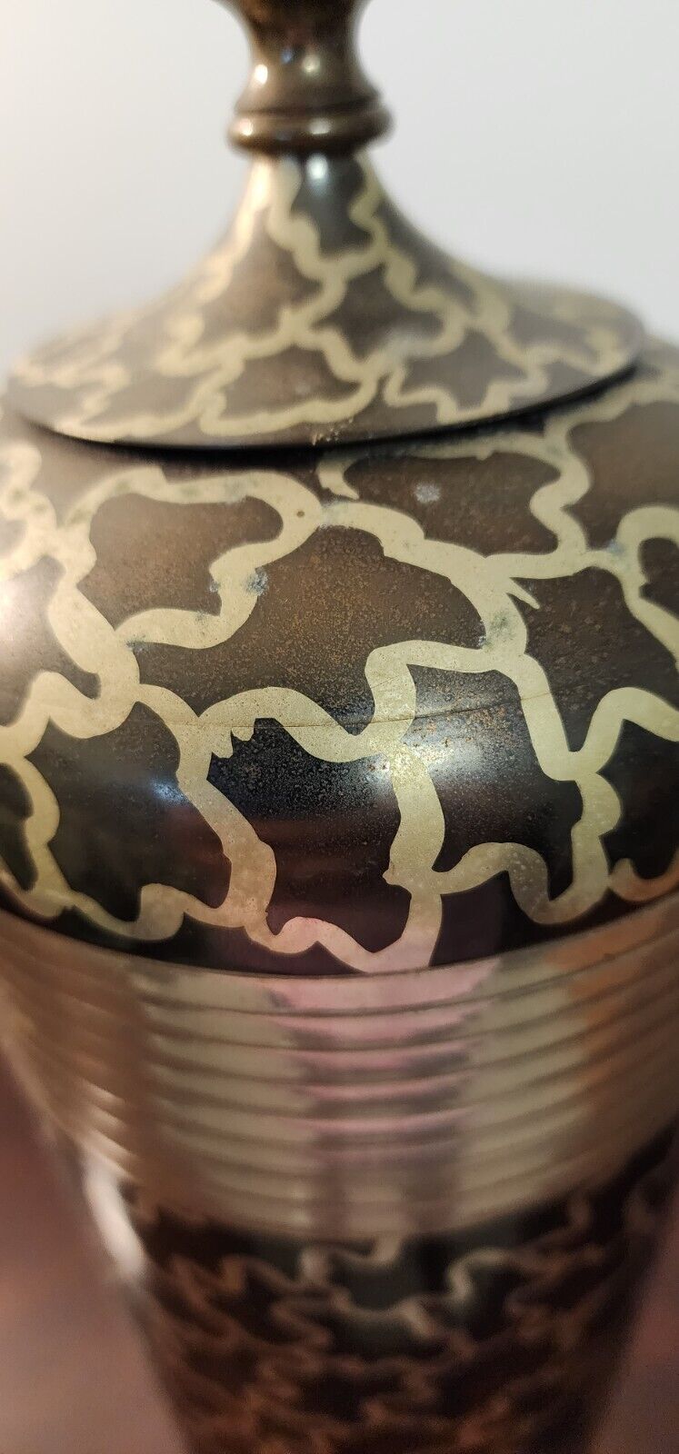 JAY SPECTRE DINANDERIE TABLE LAMP 1980s