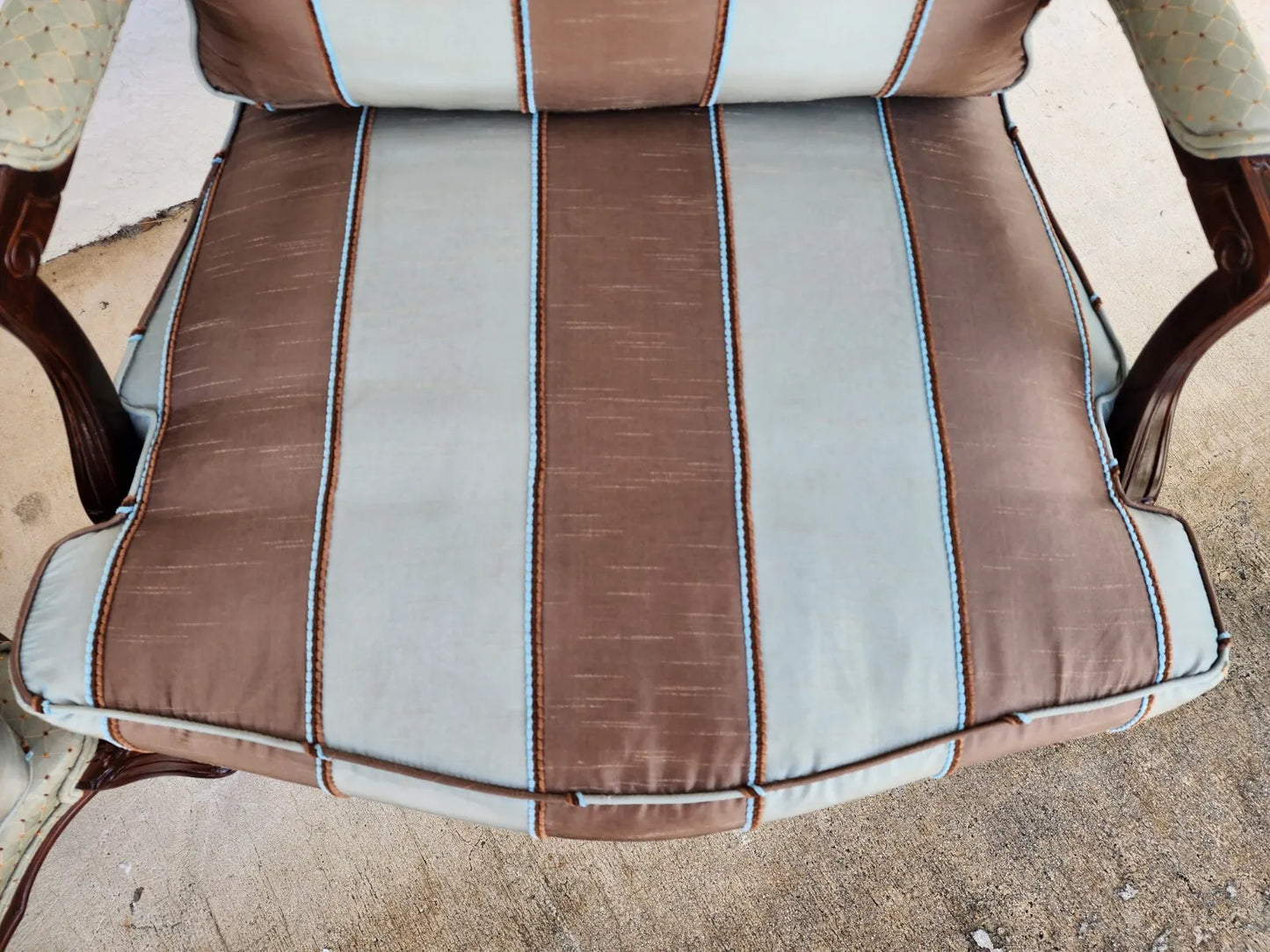 French Bergere Lounge Chairs Louis XV Silk