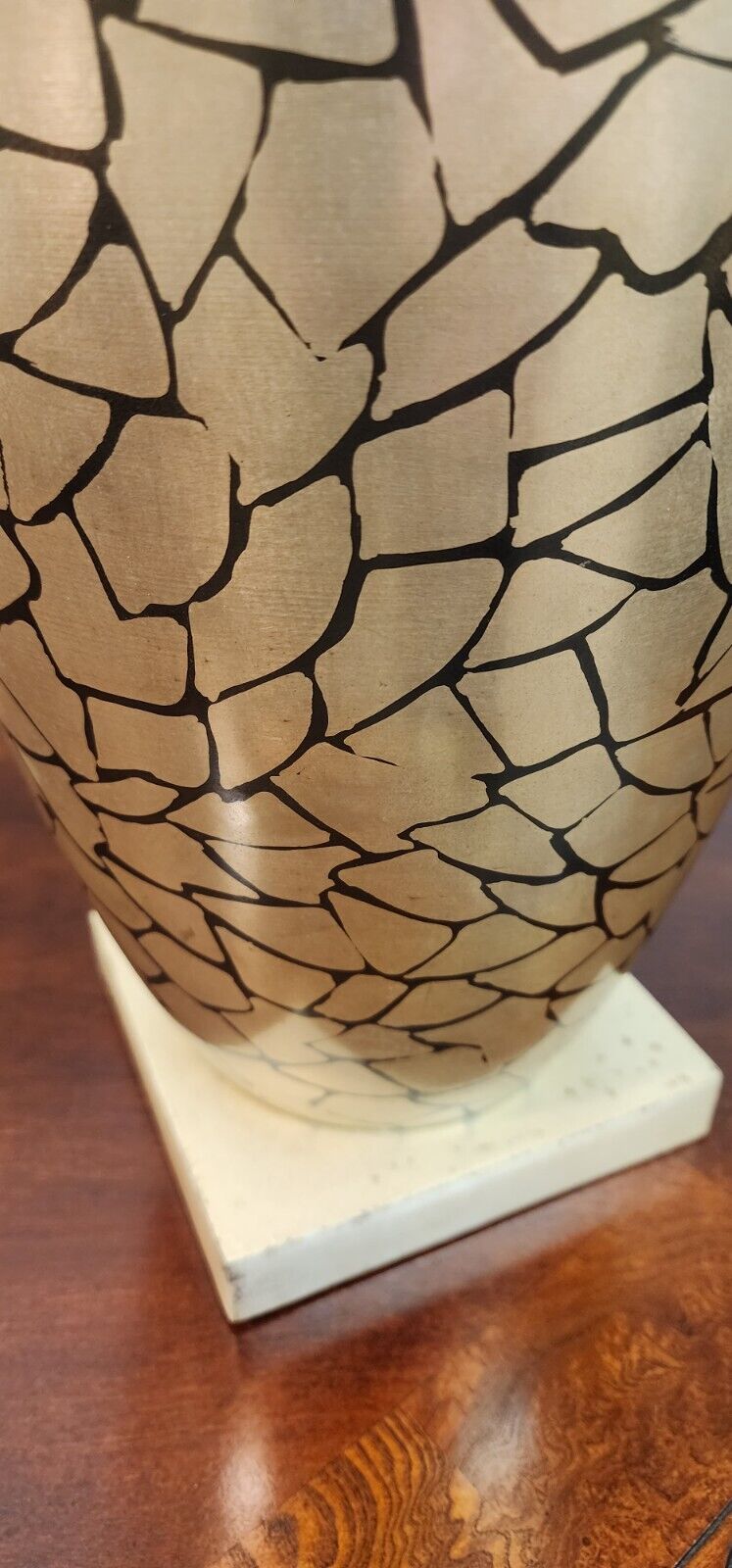 JAY SPECTRE DINANDERIE TABLE LAMP 1980s