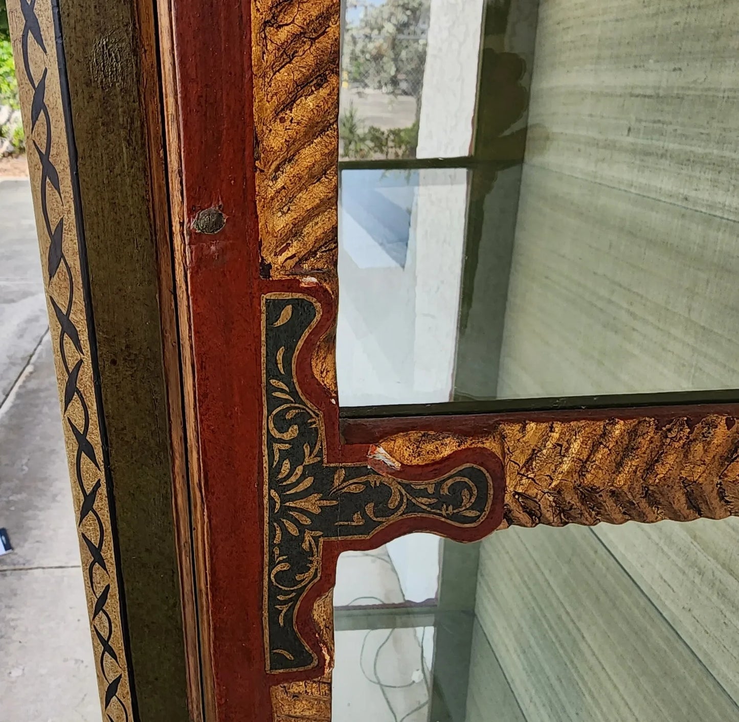 French Display Cabinet Giltwood Hand Painted Curio