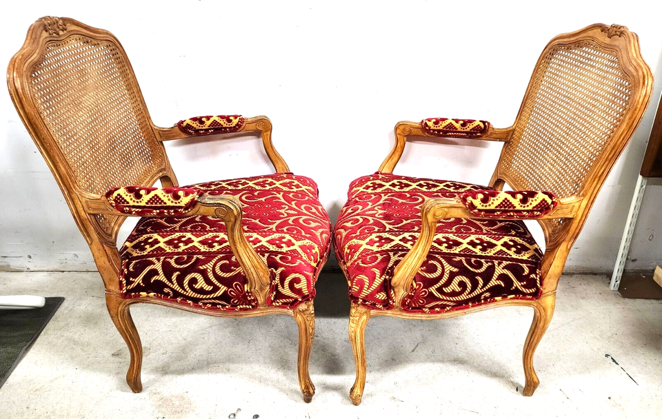 French Louis XV Armchairs Fauteuil Vintage
