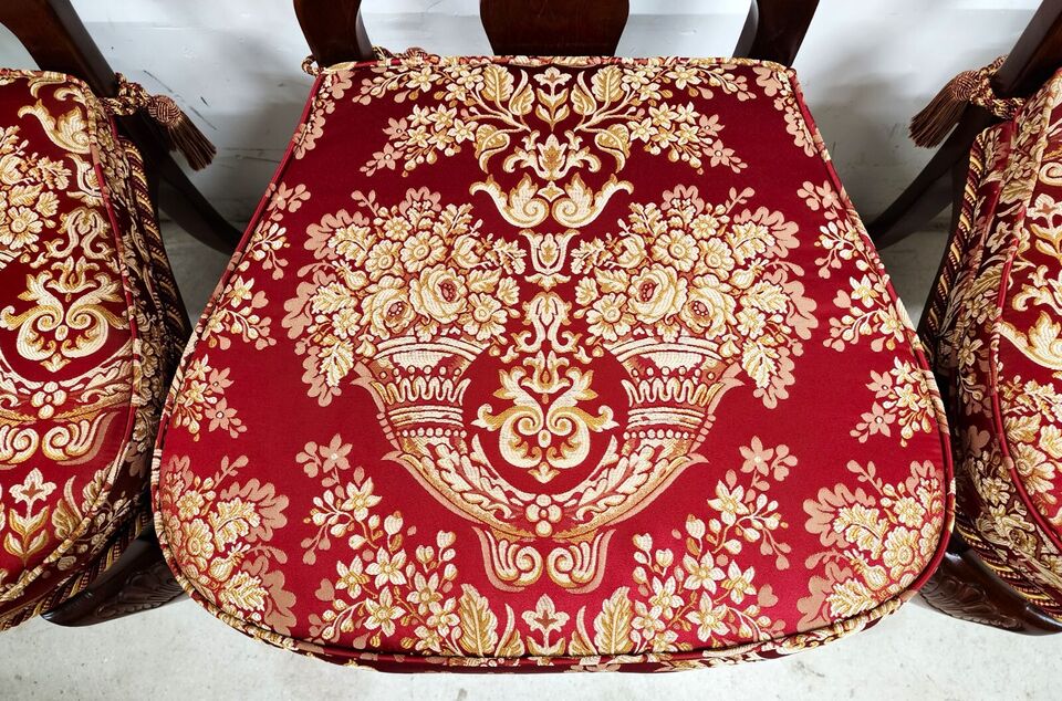 Kindel Style Dining Chairs Queen Anne Mahogany Reversible Washable Cushions