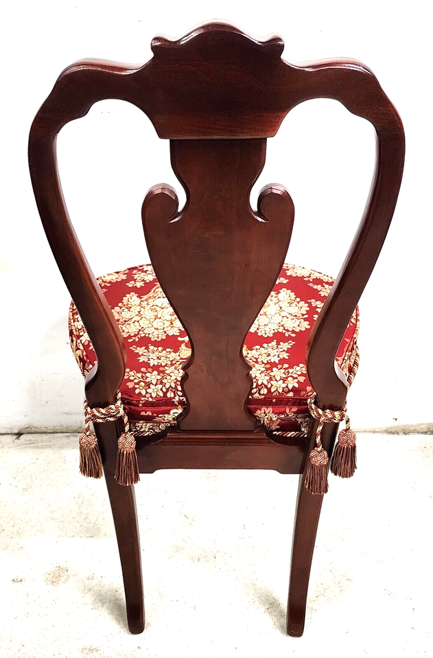 Kindel Style Dining Chairs Queen Anne Mahogany Reversible Washable Cushions