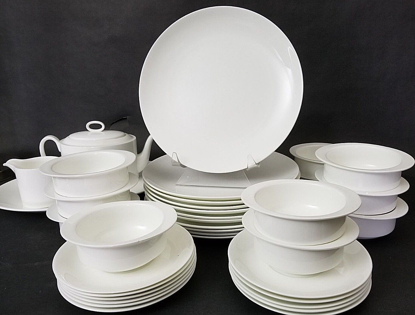 (1) Wedgwood INSPIRATION Bone China White Flat Cream Soup Bowl & Saucer