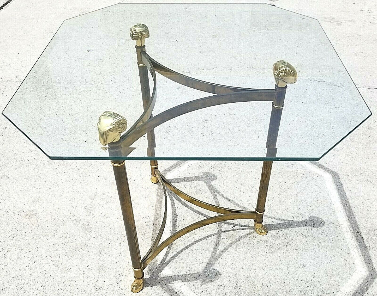 LaBarge Style Hollywood Regency Brass Rams Head Hoof Footed End Side Table