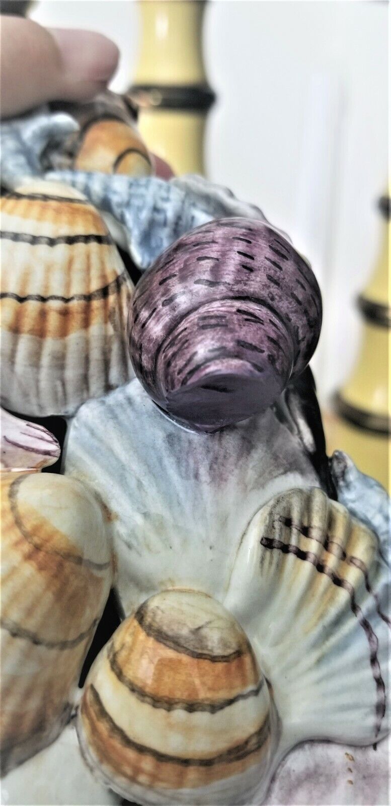 PAUL HANSON 3 Dimensional Tower of Sea Shells Ceramic Table Lamp Beach Coastal