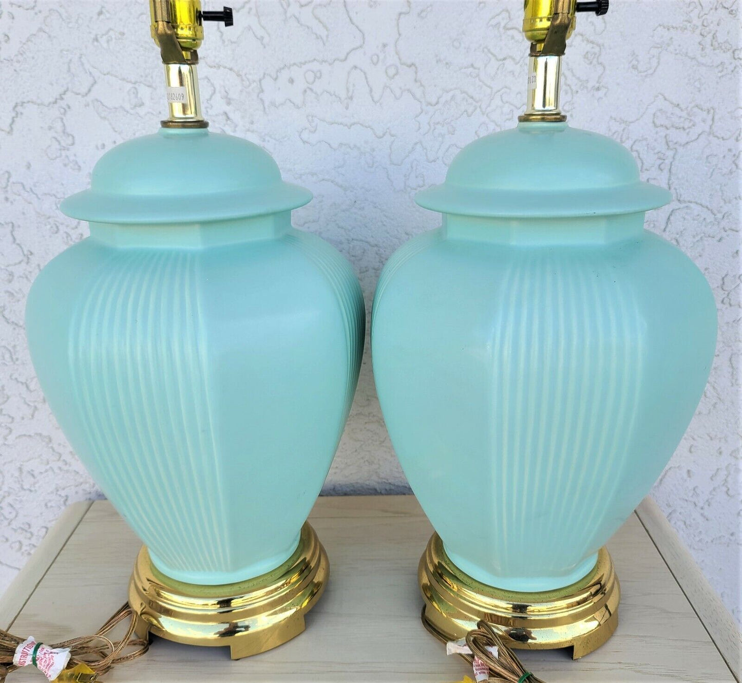Pair of Asian Chinoiserie Ming Ceramic Ginger Jar & Brass Table Lamps In Aqua