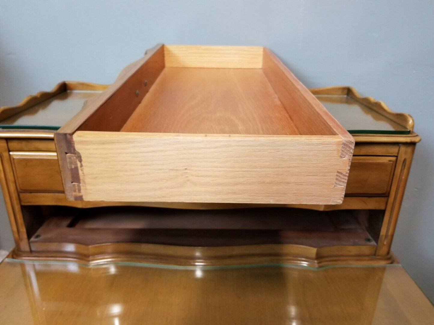 2 Vintage WHITE FURNITURE Co French Provincial Cherry End Tables Nightstands w Glass