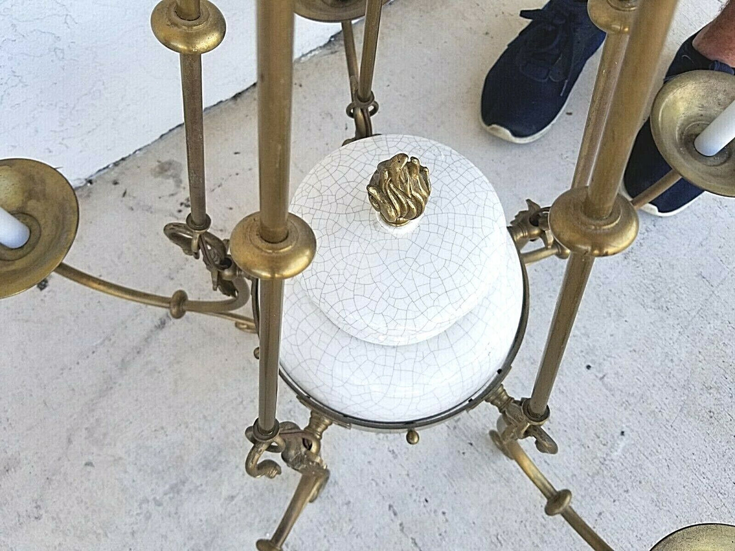 Vtg French Empire Brass Swans 5 Light Ceramic Urn Style Chandelier