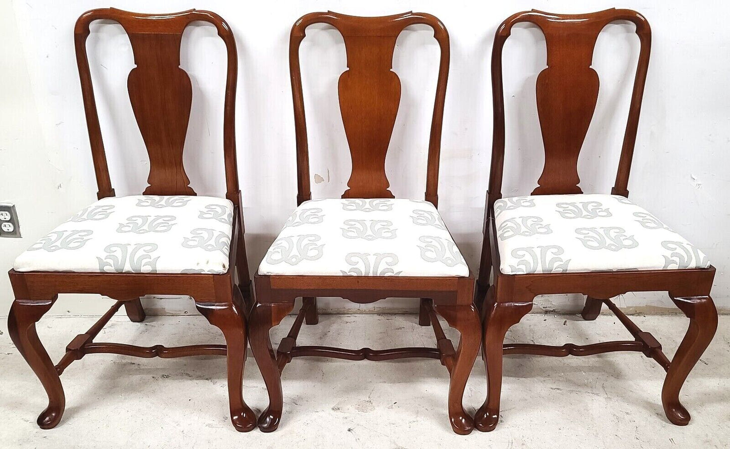 Mid Century Solid Cherry Queen Anne Dining Chairs - Set of 6