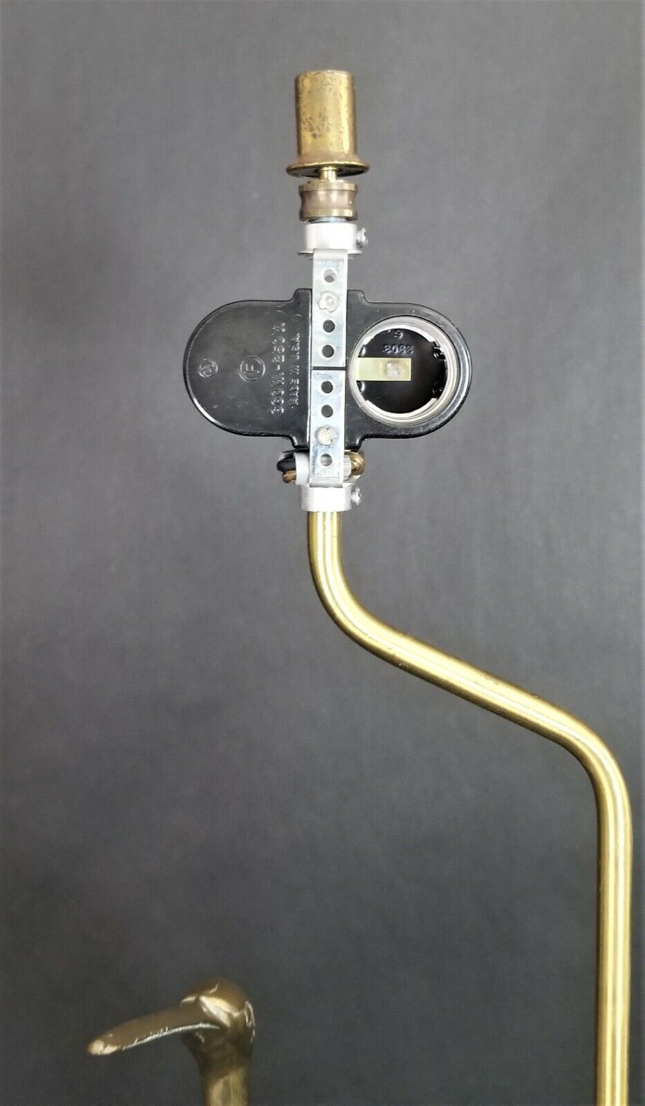 Large Mid Century Vintage Asian Chinoiserie Table Lamp Brass Cranes on Wood Base