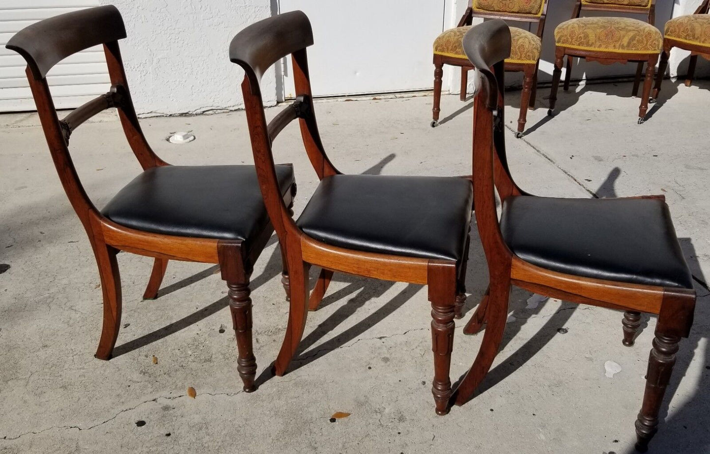 (1) ONLY William IV ca 1830 Hand Carved Mahogany Dining Chairs Turned Legs