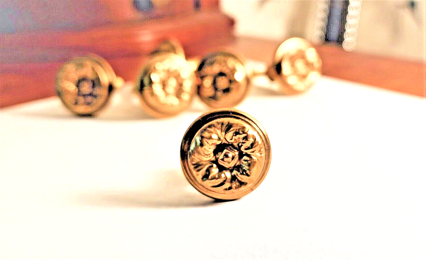 (1) Vintage Maitland Smith Brass Flower Drawer Pull