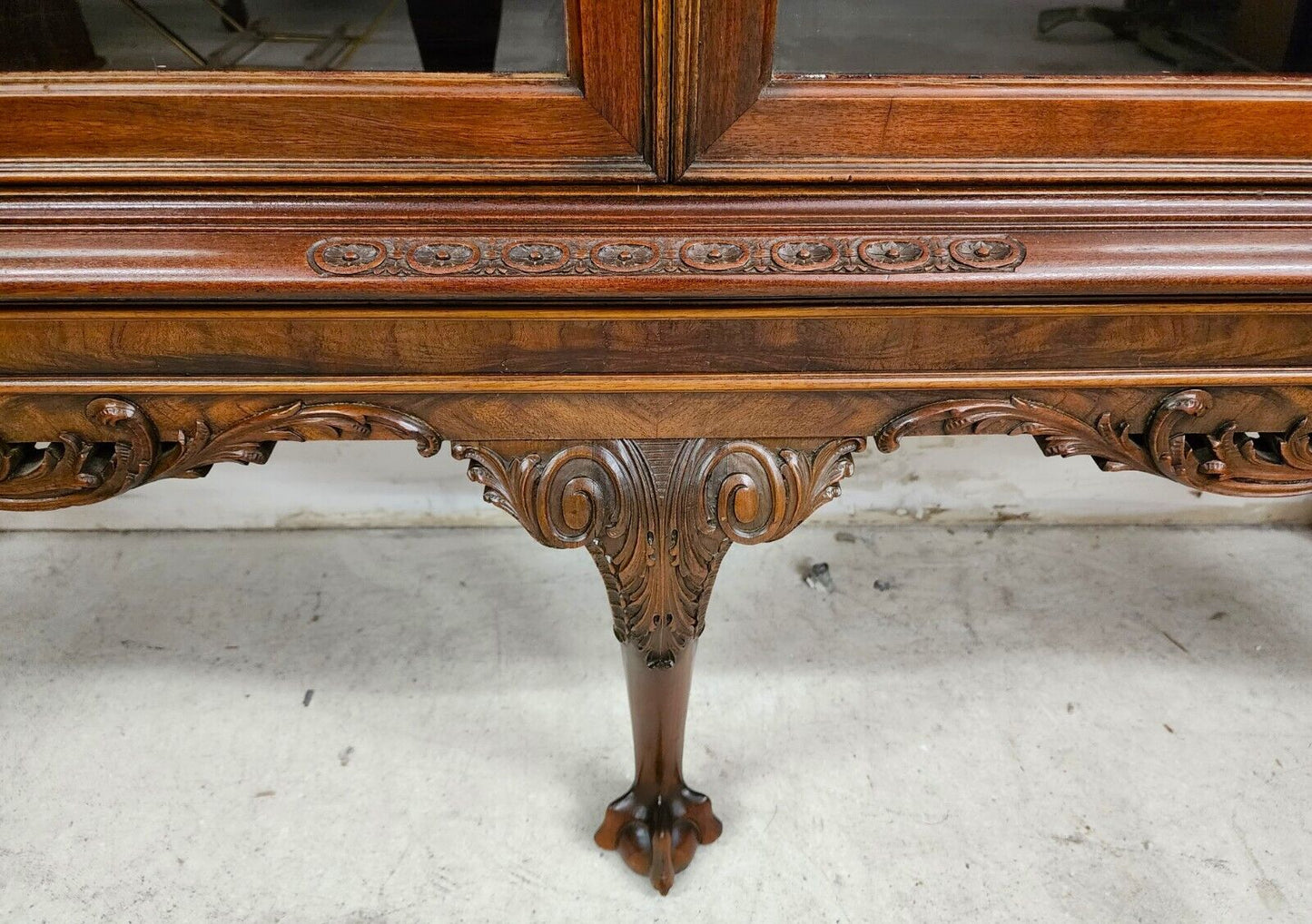 Antique China Cabinet Chippendale in Walnut by ROYAL FURNITURE Co