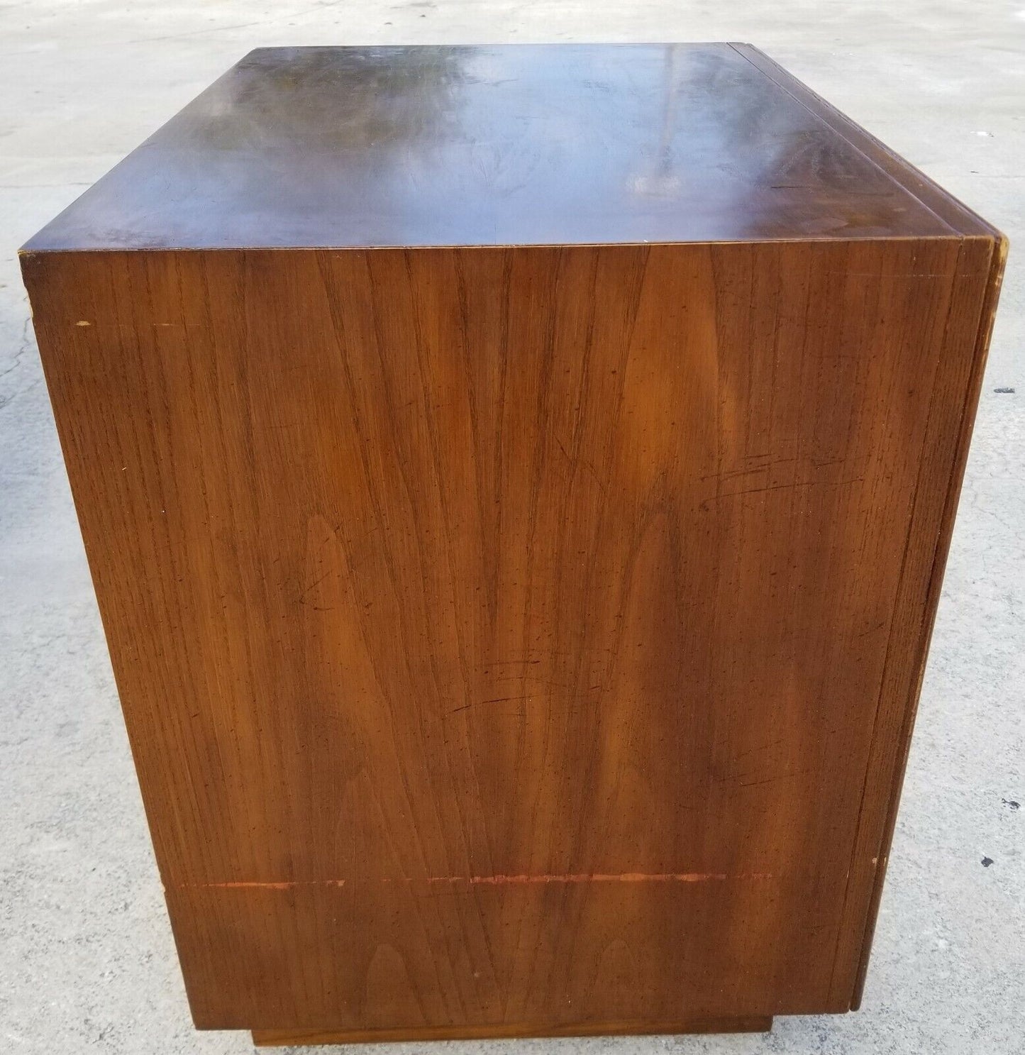 (2) Vintage WHITE FINE FURNITURE COMPANY Campaign Style Walnut Nightstands ONLY