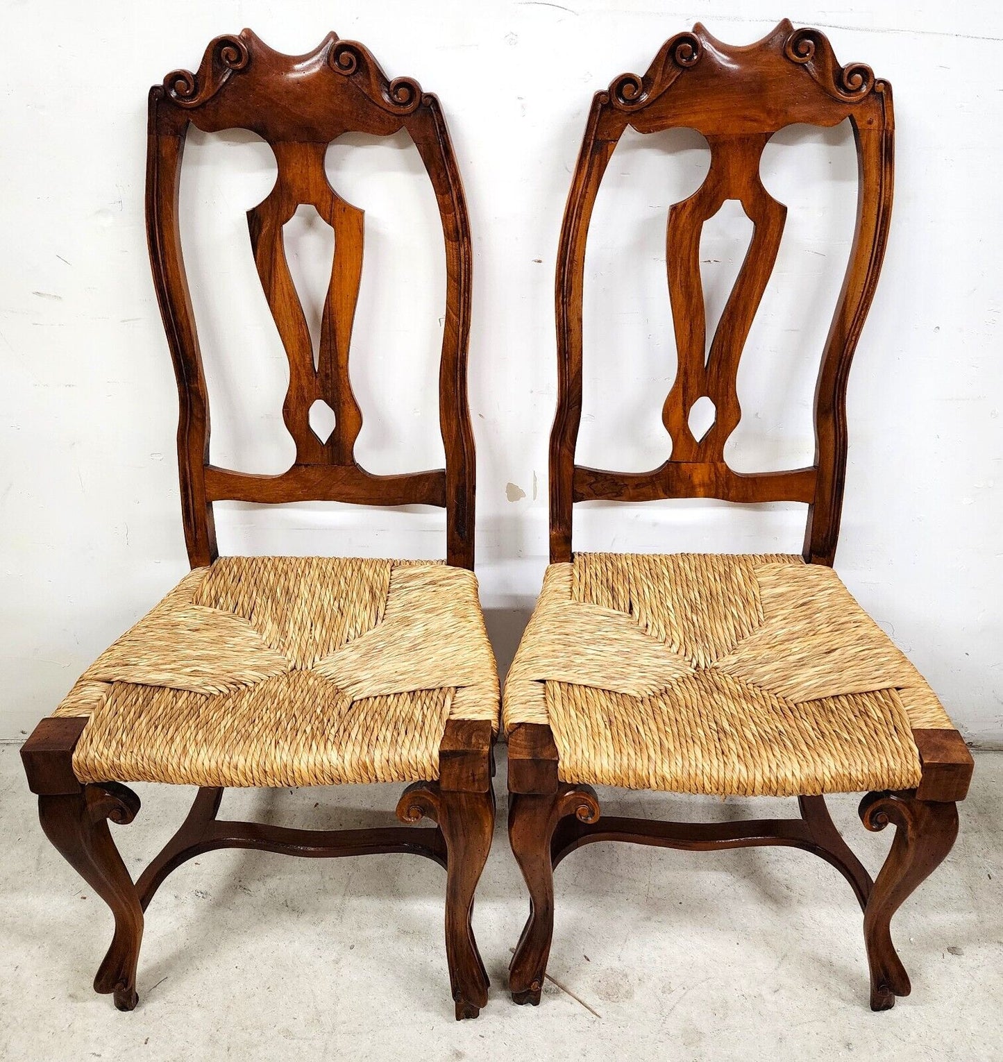 Italian Venetian Dining Chairs Walnut Rush Seat Hand Made (6)