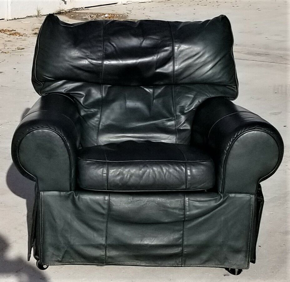MCM LEATHERCRAFT Easeback Recliner Skirted Leather Lounge Club Armchair Chair