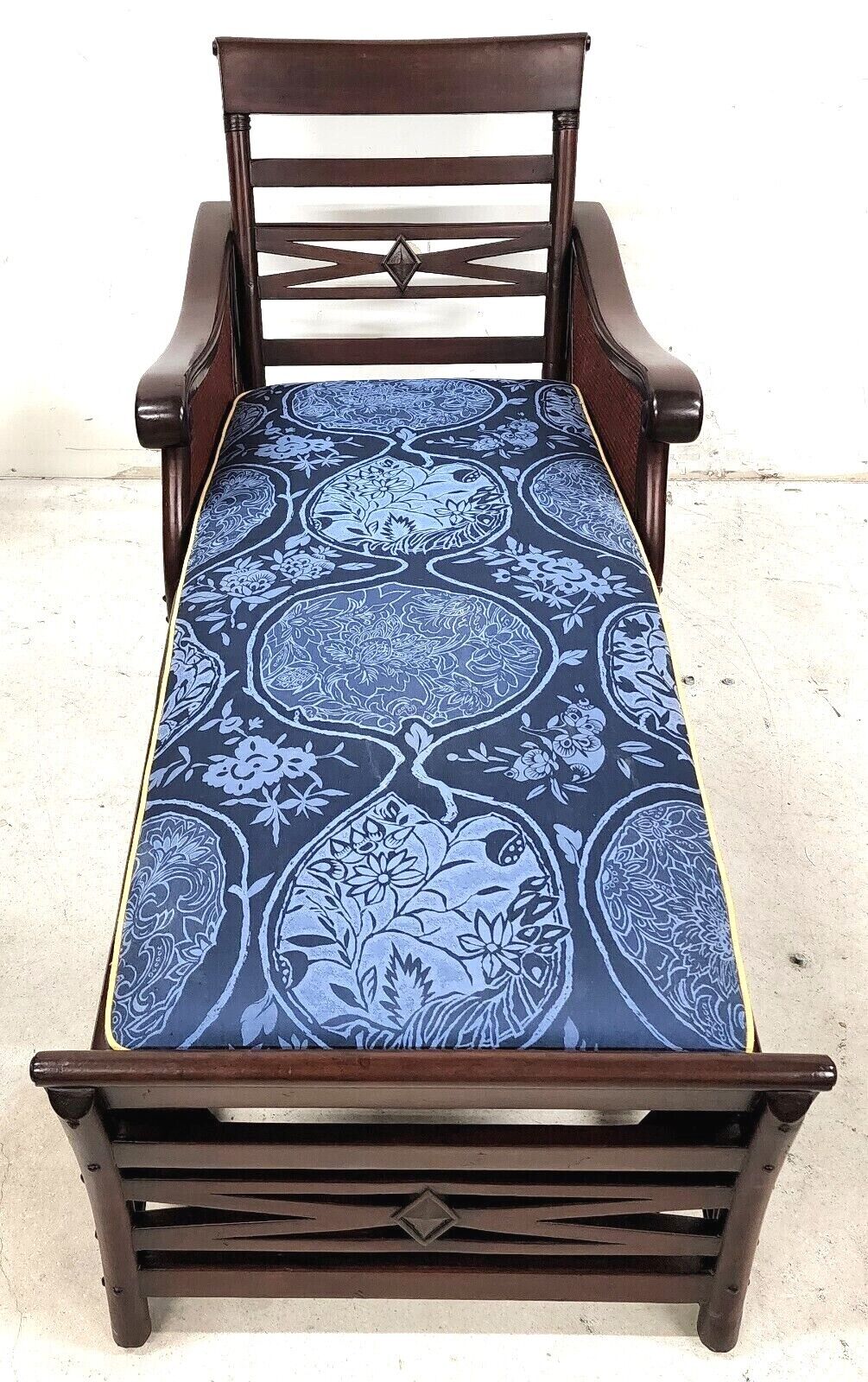 PALECEK Chaise Lounge Solid Wood Wicker