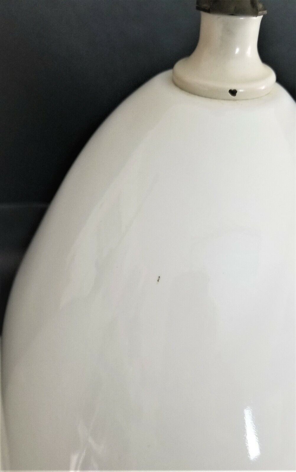 Vintage Pair of Art Deco Teardrop White Ceramic Table Lamps