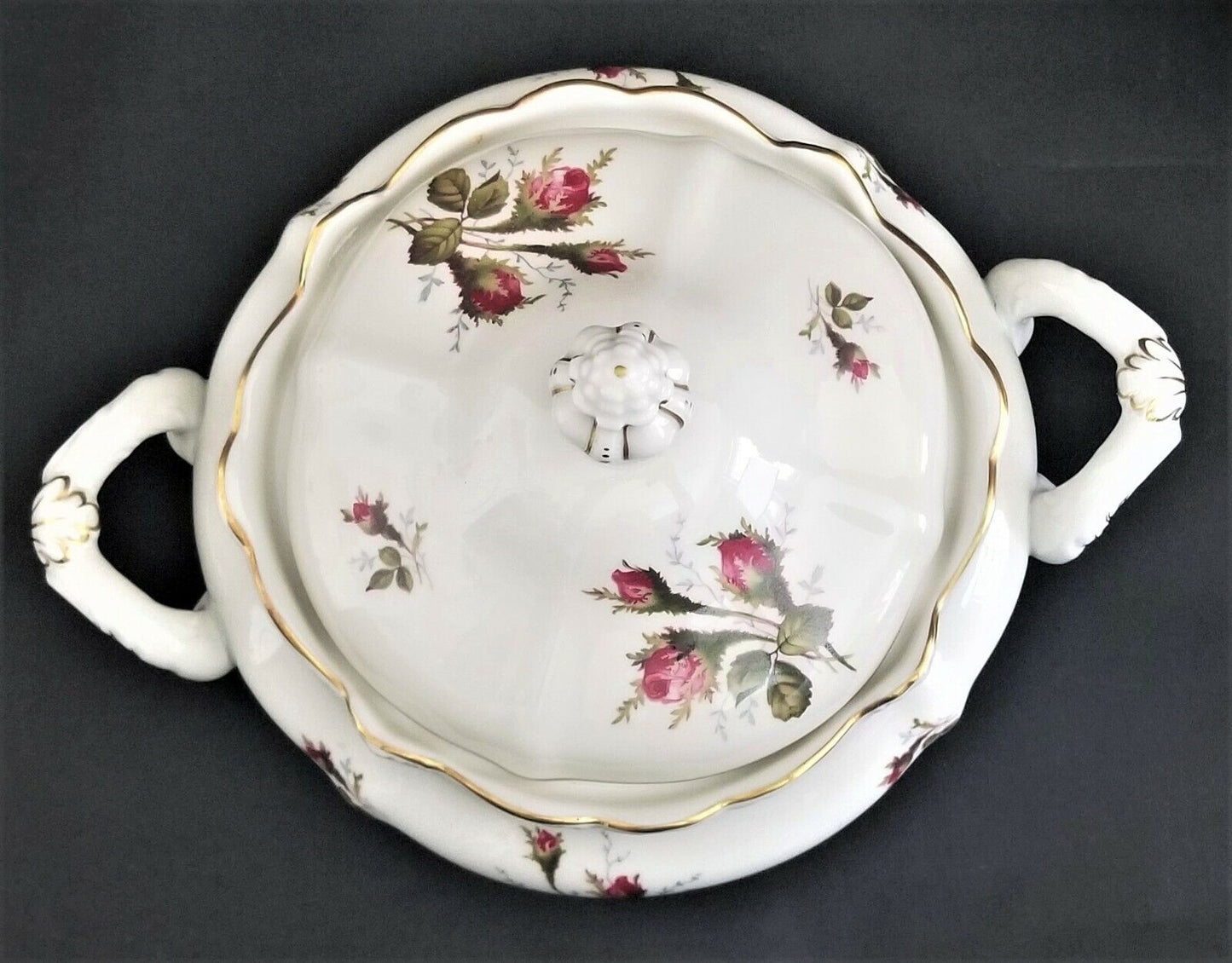 ROSENTHAL Pompadour Moss Rose Covered Serving Casserole Dish