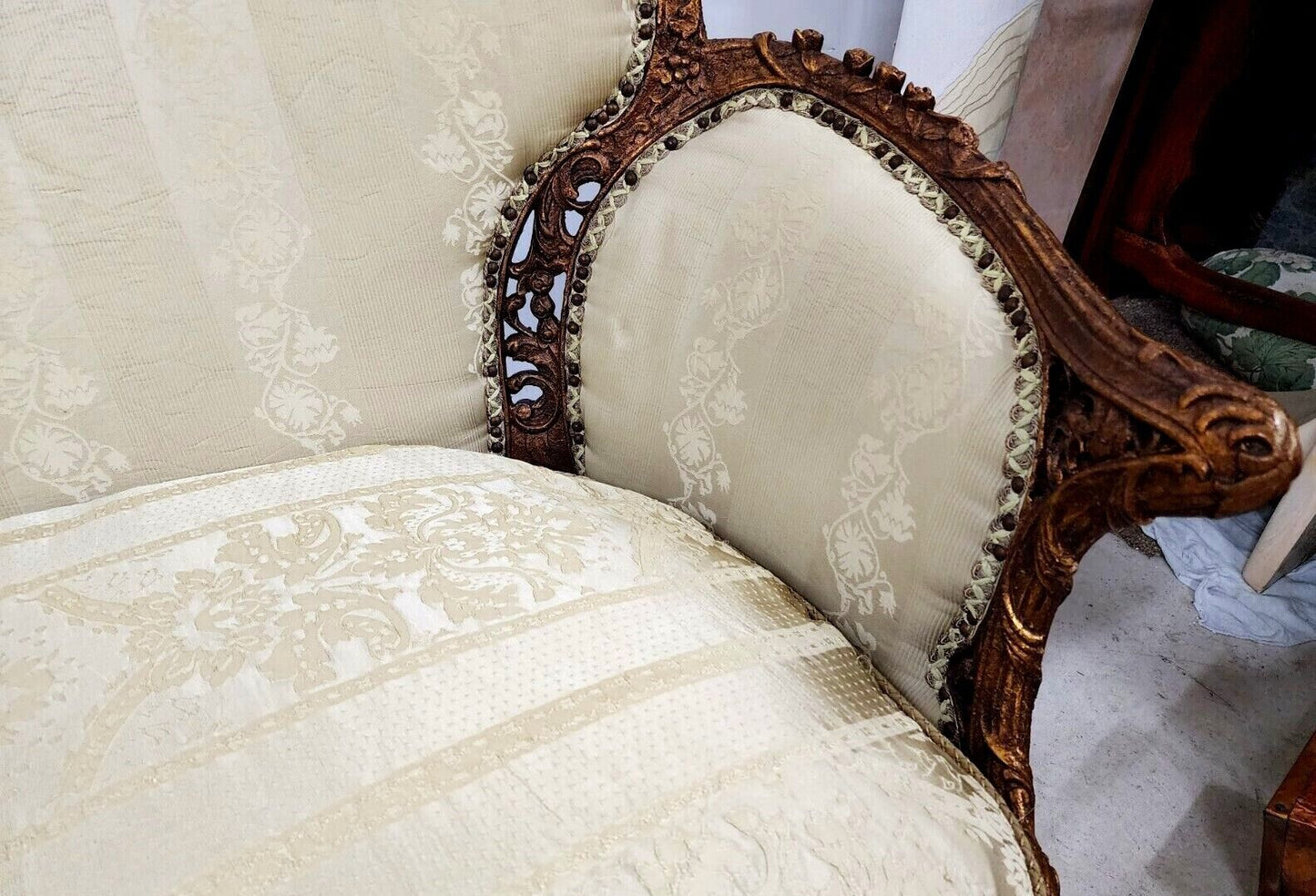 Vintage Sofa by CAROL HICKS BOLTON & EJ VICTOR With Pillows