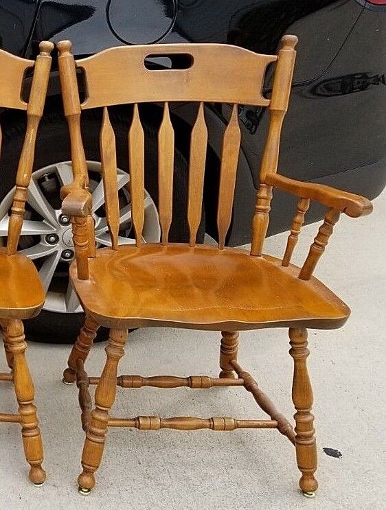 (1) Vintage S Bent Colonial Armchair Dining Chair Model 973 752 (Rare Style)