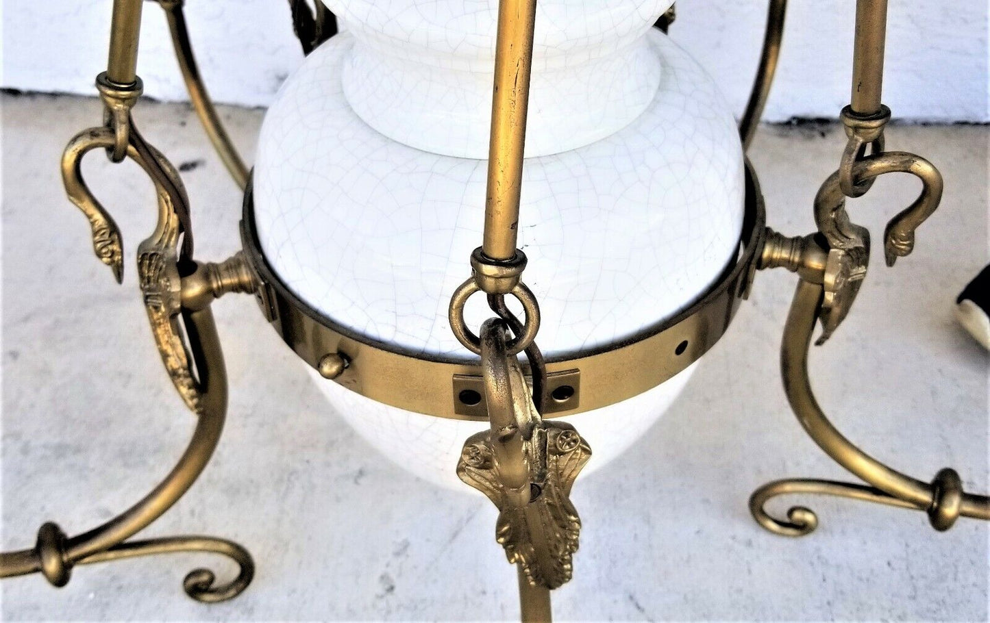 Vtg French Empire Brass Swans 5 Light Ceramic Urn Style Chandelier
