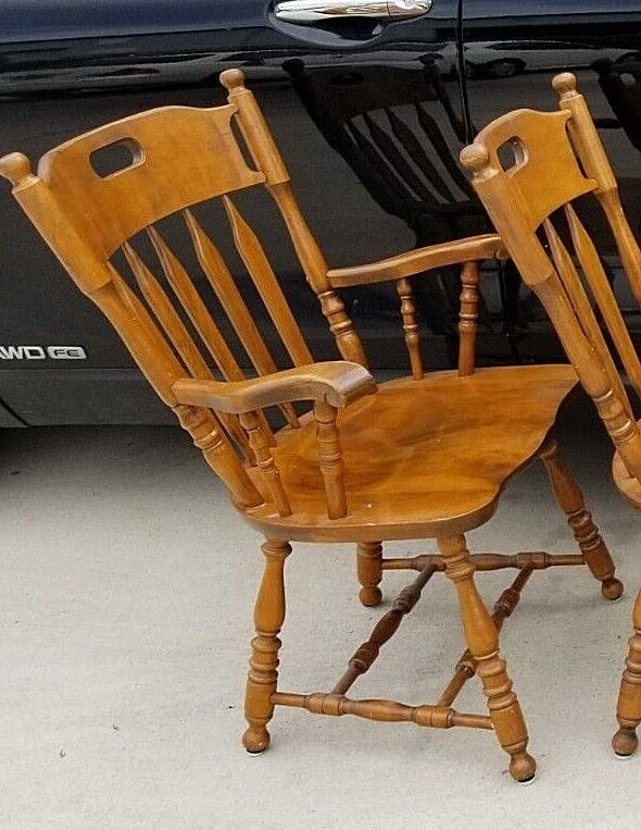 (1) Vintage S Bent Colonial Armchair Dining Chair Model 973 752 (Rare Style)