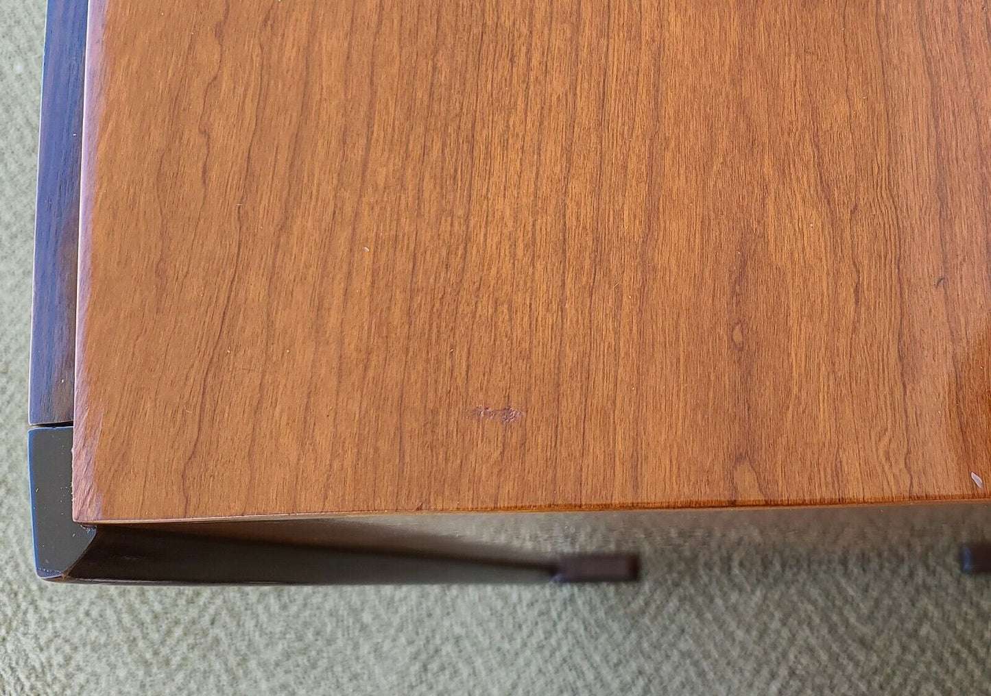 Vtg Mid Century Modern HICKORY WHITE Briar Burl Wood with Brass Pulls Dresser