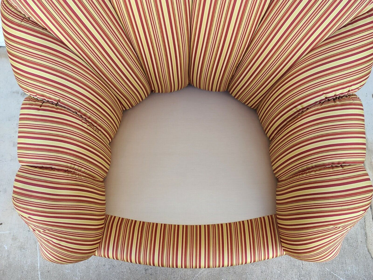 Lounge Boudoir Chair Swivel by CAMERON COLLECTION