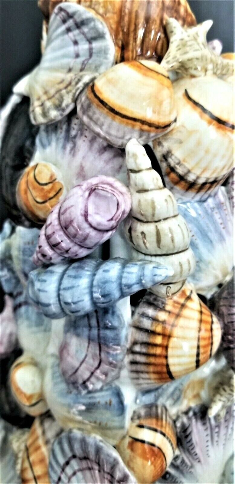 PAUL HANSON 3 Dimensional Tower of Sea Shells Ceramic Table Lamp Beach Coastal